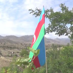 Azerbaycan bayrağı, işgalden kurtarılan Cebrail'de dalgalanıyor