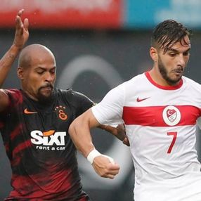 Marcao ümit milli futbolcu Halil Dervişoğlu'na tokat attı