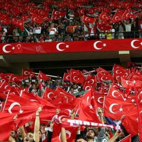 TFF: Sırbistan maçında localara seyirci alınacak