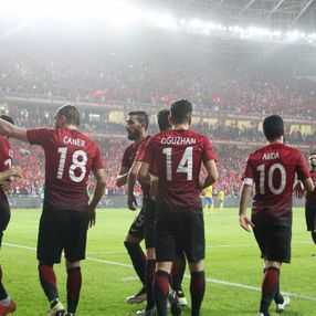 A Milli Takım'da Caner, Arda ve Gökhan tartışması
