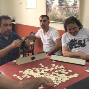 Esenyurt polisi 37 kişiyi okey masasında yakaladı