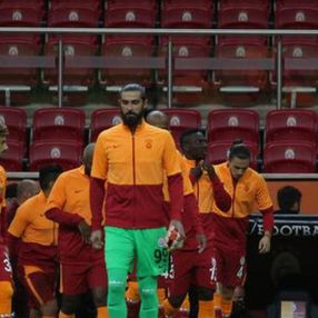 Feghouli, Fatih Terim'e trip attı