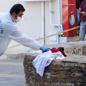 Diyarbakır'da 3 yıldır eve gelmeyen ablasını öldürdü