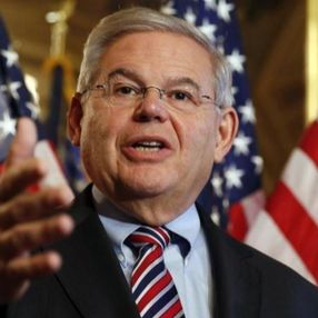 ABD'li Senatör Bob Menendez'den Türkiye ve Azerbaycan'a silah satmayalım çağrısı