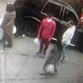 İzmir'de yaşlı adamın parasını çalan 3 hırsız tutuklandı