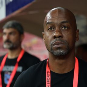Trabzonspor'da Eddie Newton'un koltuğu tehlikede