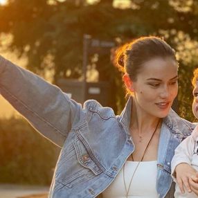 Fahriye Evcen, oğlu Karan'la fotoğraf paylaştı