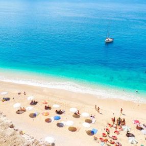 Antalya'nın hedefi turizmi 12 aya yaymak