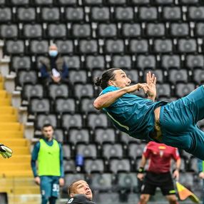 Zlatan attı Milan, Udinese karşısında kazandı