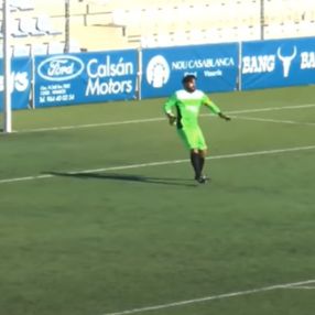 Gol atan kaleci santradan gol yedi