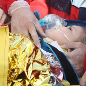 Rıza Bey Apartmanı'ndan kurtarılan Ayda bebek, köfte ayran istedi