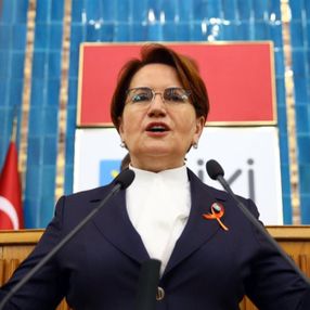 Meral Akşener, grup toplantısında İzmir depremiyle ilgili konuştu