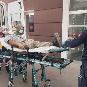 Adıyaman'da bıçaklı kavga: 3 yaralı