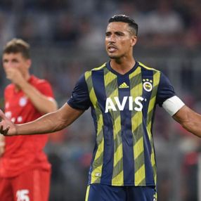 Fenerbahçe'de Nabil Dirar kadro dışı