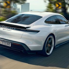 Elektrikli Porsche Taycan, şimdiden Norveç'te bin adet sattı