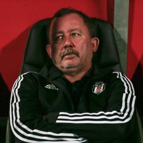 Beşiktaş'ın savunma hattı revire döndü