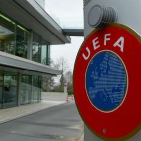 UEFA'dan Galatasaray'a pandemi kesintisi