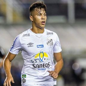 Fenerbahçe'nin hedefi Santoslu Kaio Jorge