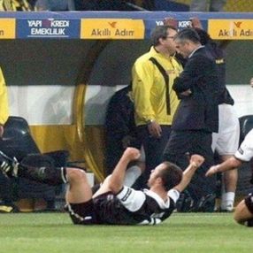 Beşiktaş 15 yıl sonra aynı skorla Kadıköy'de galip geldi