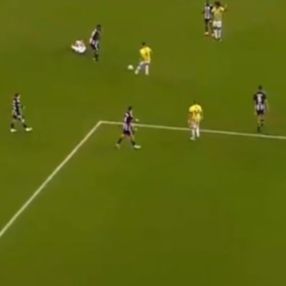 Beşiktaş'ta Larin kırmızı kart gördü