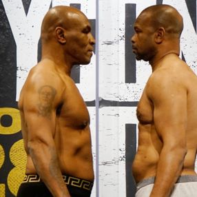 Mike Tyson - Roy Jones maçı berabere bitti