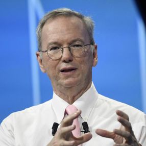 Google’ın eski patronu Eric Schmidt, en zeki 100 çocuğu arıyor