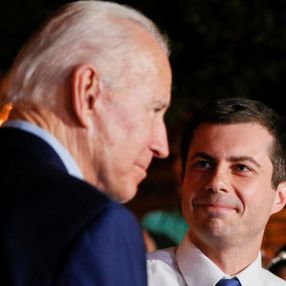 Amerika'nın gay olduğunu gizlemeyen ilk bakanı: Pete Buttigieg