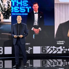 Robert Lewandowski yılın futbolcusu oldu