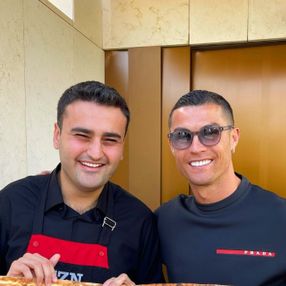 Czn Burak ve Nusret, dünyaca ünlü futbol yıldızlarını konuk etti