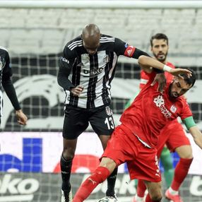 Beşiktaş, Sivasspor'u 3 golle geçti