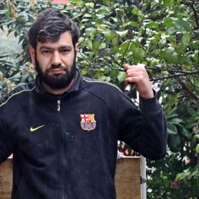 Antalya'da plastik toplayarak hazırlandığı KPSS’den 96,5 puan aldı