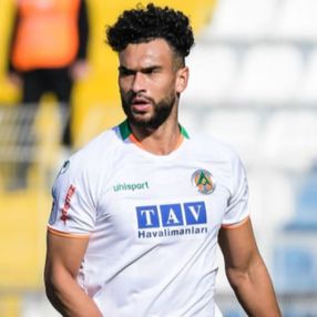 Beşiktaş, Caulker için Alanyaspor'a 4 futbolcu teklif etti