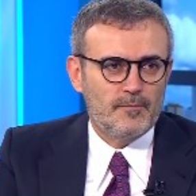 Mahir Ünal'dan kabine değişikliği değerlendirmesi
