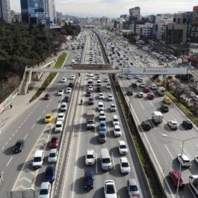 Trafiğe kayıtlı toplam araç sayısı 24,3 milyona yükseldi