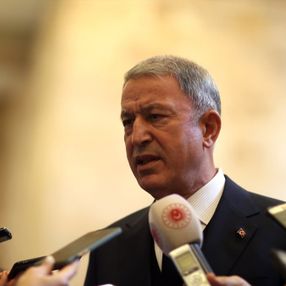 Hulusi Akar'dan Kara Harp Okulları'nda 'irtica' iddiasına yalanlama