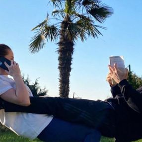 İbrahim Çelikkol acroyoga yaptı