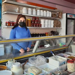 Bingöl'de hayırsever 30 bakkaldaki borçları kapattı