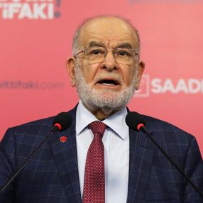 Temel Karamollaoğlu'ndan Oğuzhan Asiltürk'e kongre yanıtı