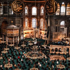 Ayasofya Camii'nde Ramazan-ı Şerif'in ilk cuması kılındı