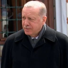 Cumhurbaşkanı Erdoğan: Dışişleri Bakanımız Dendias'a haddini bildirdi