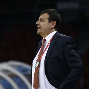 Ergin Ataman: Milli maçın olduğu günde Euroleague maçının olması hoş değil