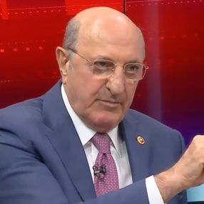 CHP'li İlhan Kesici: 128 milyar dolar kaybolmaz