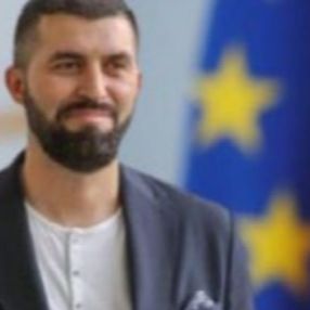 Fransa’da ASALA’yı kınayan Türk belediye meclis üyesi istifa ettirildi