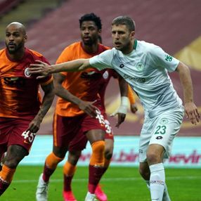 Galatasaray 3 puanı Emre Akbaba ile aldı