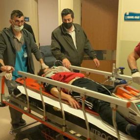 Bursa'da asansör boşluğuna düşen çocuk ağır yaralandı