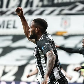 Cyle Larin, Hatayspor'a 4 gol atarak yıldızlaştı