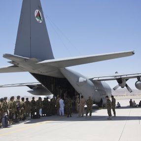 ABD, Afganistan'daki Kandahar Hava Üssü'nden çekildi