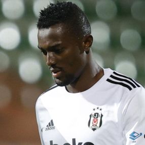 Beşiktaş Mensah'ın bonservisini almayacak