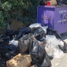 CHP'nin yönetimindeki Çeşme'de 'çöp krizi'