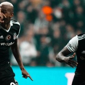 Talisca'nın gönderisi Aboubakar'ı ele verdi